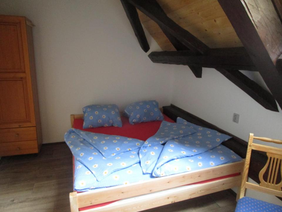 room_image